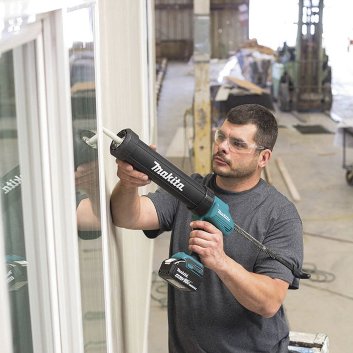Makita DCG180ZX Pistolet à cartouche sans fil 18V