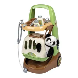 Smoby - Chariot Vétérinaire de Zoo avec Peluche Panda - 10 Accessoires Médicaux et Cage de Transport 2 en 1 - Jouet d'imagination pour Enfants à partir de 3 ans - Fabriqué en France