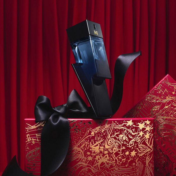 Carolina Herrera Bad Boy Cobalt Coffret Eau de Parfum 100ml + Gel Bain 100ml + Voyage 10ml Carolina Herrera Bad Boy Cobalt Coffret Eau de Parfum 100ml + Gel Bain 100ml + Voyage 10ml