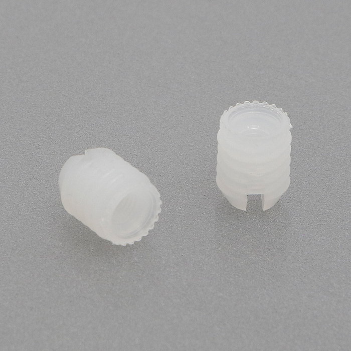 HERRAJES ALK Écrou en nylon blanc M4 pour perçage 8 mm, tête fendue, dimensions 8x11 mm HERRAJES ALK Écrou en nylon blanc M4 pour perçage 8 mm, tête fendue, dimensions 8x11 mm