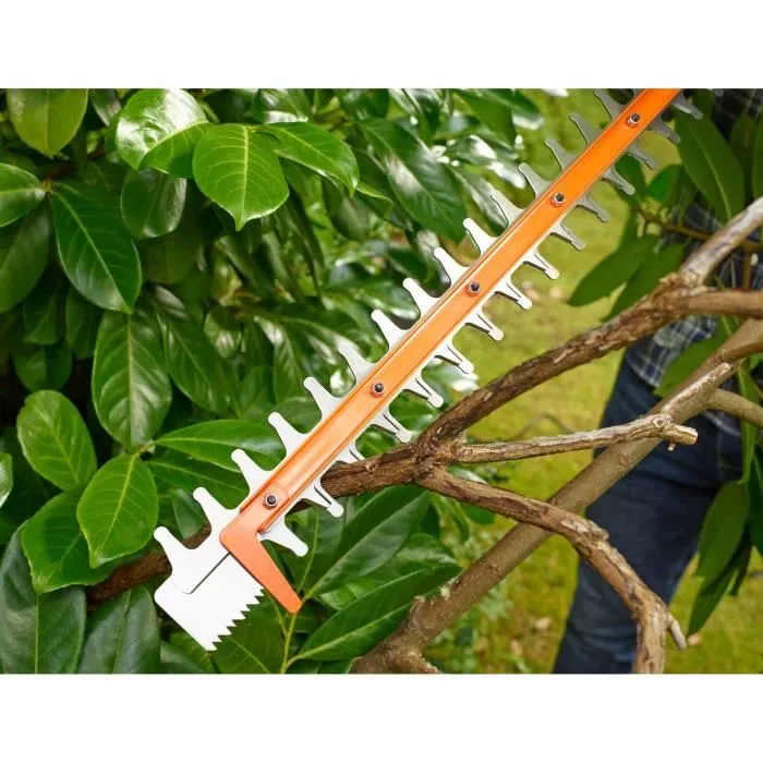 Black+Decker taille-haies électrique filaire BEHTS301-QS 500W avec lame de scie Sawblade de 50 cm pour haies petites à moyennes Black+Decker taille-haies électrique filaire BEHTS301-QS 500W avec lame de scie Sawblade de 50 cm pour haies petites à moyennes
