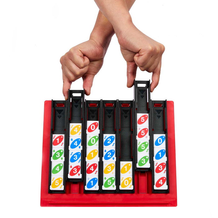 Mattel Games UNO Quatro HPF82 - Jeu de société stratégique et familial, à partir de 7 ans