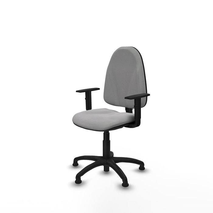 Chaise de bureau Algarra avec mécanisme de contact permanent de base, recouverte de tissu gris clair. Équipée d'une base en polyamide noir, d'accoudoirs 1D et de butées
