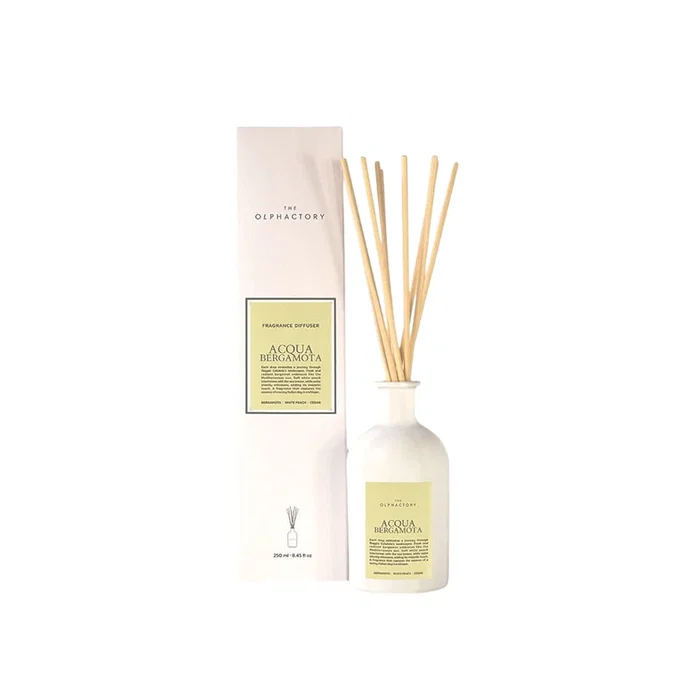 The Olphactory Acqua Bergamota Diffuseur de parfum à roseaux 500 ml The Olphactory Acqua Bergamota Diffuseur de parfum à roseaux 500 ml