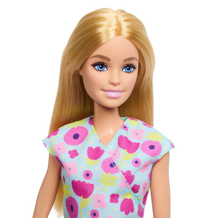Barbie Coffret Pédiatre avec deux bébés et accessoires médicaux