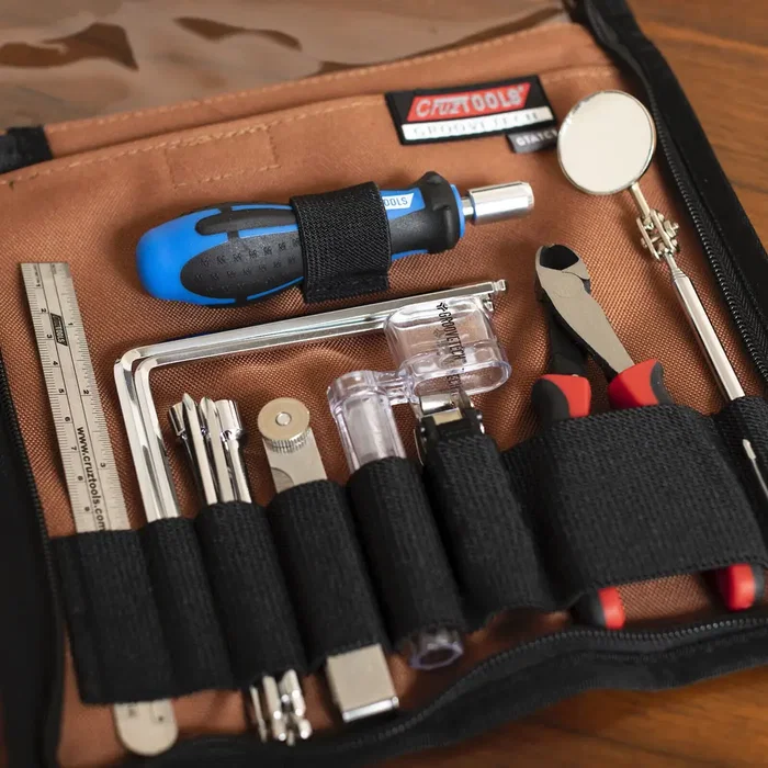 Martin Kit d'entretien pour guitare acoustique GrooveTech avec outils de réglage Martin Kit d'entretien pour guitare acoustique GrooveTech avec outils de réglage