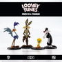 Asmodee LTM002ES Jeu de Plateau Looney Tunes Mayhem Pack de 4 Figures – Silvestre, Piolin, Coyote, Correcaminos – Extension – À partir de 10 ans