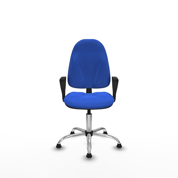 Chaise de bureau Algarra avec mécanisme de contact permanent de base, recouverte de tissu bleu. Équipée d'une base chromée, d'accoudoirs fixes et de butées