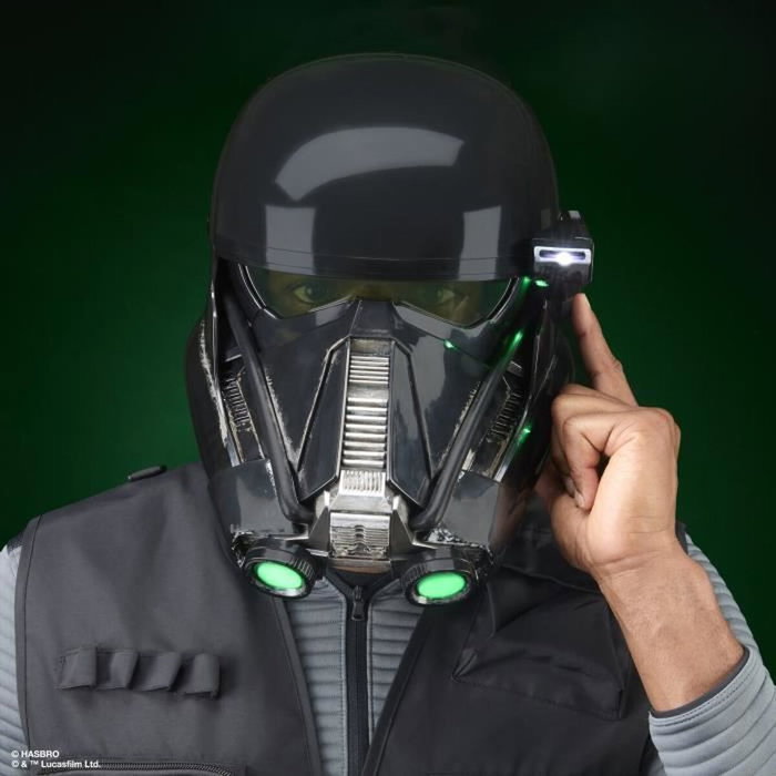Hasbro Star Wars The Black Series - Casque électronique Death Trooper Impérial