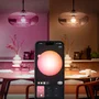 Philips Hue Pack de 3 ampoules connectées Essential E27 A60, lumière blanche et couleur, 8 W, 16 millions de couleurs, gradation fluide