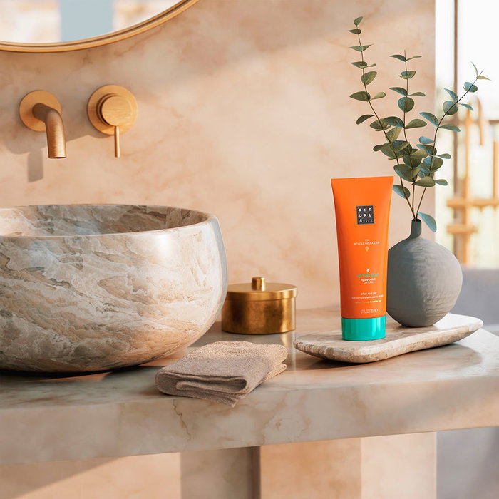 Rituals Gel Après-Soleil Rafraîchissant Hydratant The Ritual of Karma 200 ml, avec Aloe Vera, Apaise et Prolonge le Bronzage