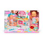 Nenuco - Cuisinette Magique Famosa NFNE3000 - Poupée de 30 cm avec accessoires de cuisine, lumières et sons réalistes - Jeu d'imitation pour enfants dès 3 ans