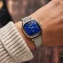 Casio LTP-B166D - Montre analogique pour femme - Cadran bleu, acier inoxydable, étanche 50 m, affichage de la date