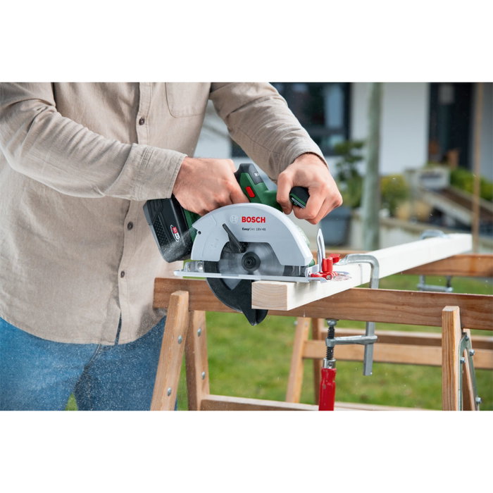 Bosch EasyCirc 18V-48 Scie circulaire sans fil 18V - 48mm Bosch EasyCirc 18V-48 Scie circulaire sans fil 18V - 48mm