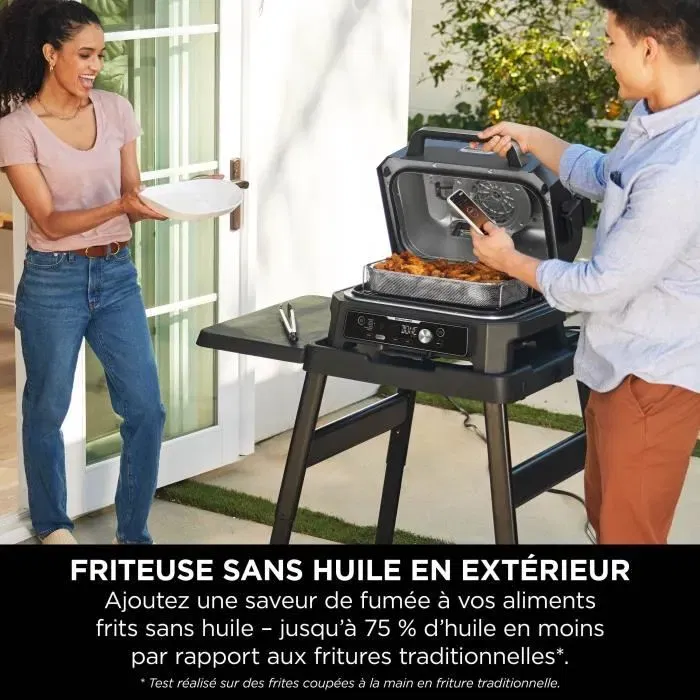 Ninja Barbecue électrique et fumoir Woodfire Pro Connect XL OG901EU - Contrôle par smartphone, 7 programmes de cuisson et thermosonde intégrée