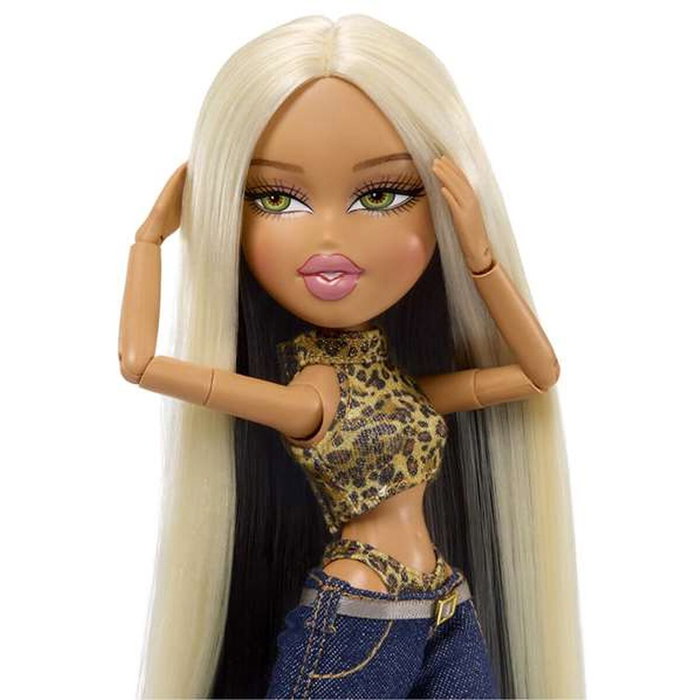Bratz Lola Indigo 22 cm