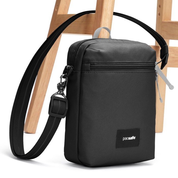 Pacsafe Go Festival Crossbody black