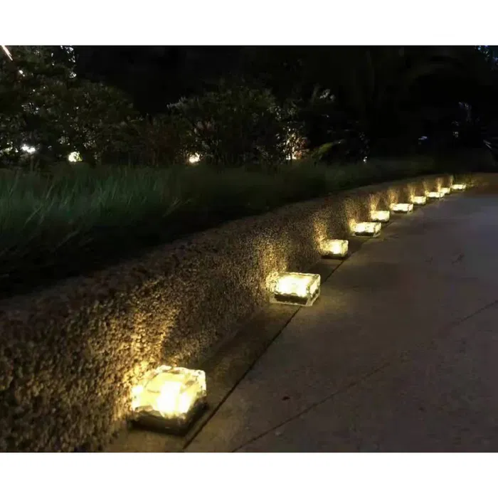 Lumière LED Solaire pour Jardin IP65 30.000H [LUM-D3]