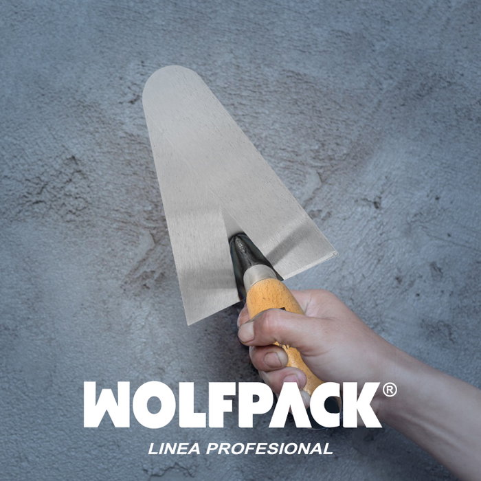 Wolfpack Linea Profesional Truelle manche bois 344 / 165 mm