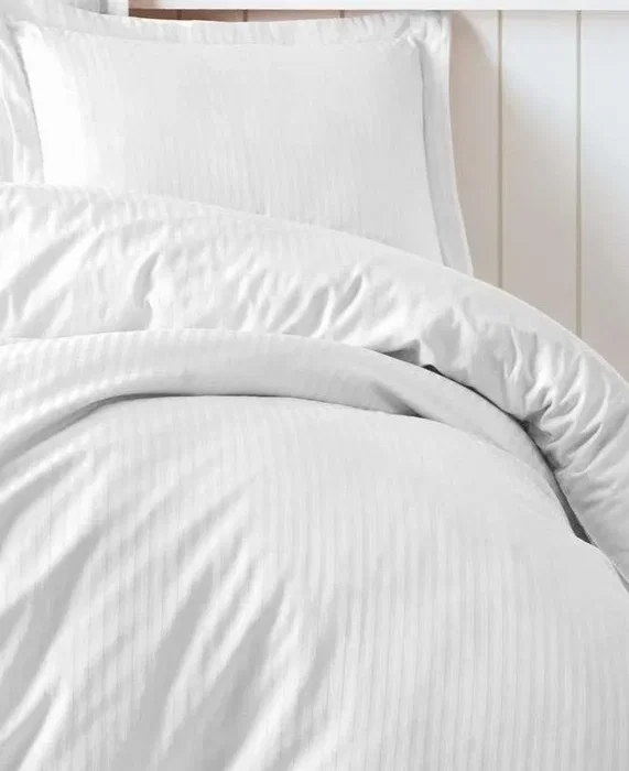 Parure de lit 1 place en satin de coton imprimé rayures blanc - 1 housse de couette 140 x 200 cm + 2 taies d'oreiller 60 x 60 cm