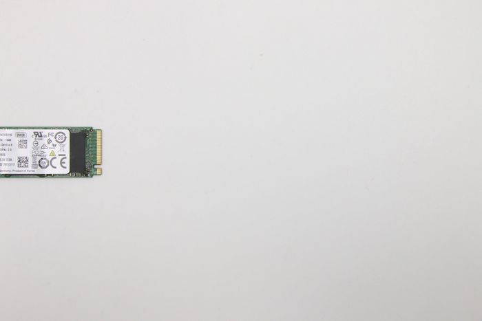 Lenovo SSD M.2 PCIe NVMe 256GB, Lecture 3000 Mo/s, Écriture 1100 Mo/s, Compatible OPAL 2.0