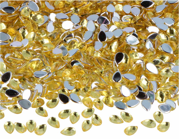 Innspiro Gemmes décoratives acryliques jaune goutte 5x8mm 5000u. approx. de haute qualité Innspiro Gemmes décoratives acryliques jaune goutte 5x8mm 5000u. approx. de haute qualité