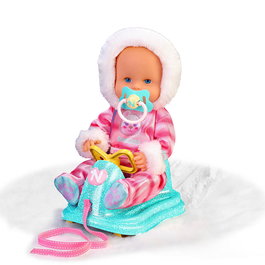 Nenuco - Nfn59000 - Poupée avec traîneau à roues, capuche à poils, chupet et nez qui rougit au froid - 2 ans et plus