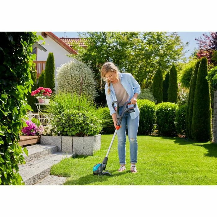 Gardena EasyCut 23/18V P4A - Coupe-bordure à batterie 18V - 23 cm Gardena EasyCut 23/18V P4A - Coupe-bordure à batterie 18V - 23 cm