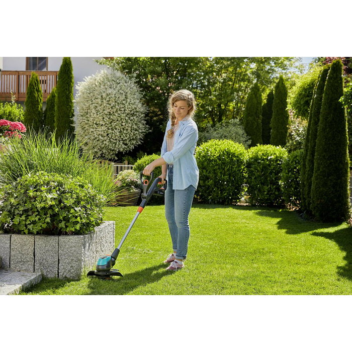 Gardena EasyCut 23/18V P4A - Coupe-bordure à batterie 18V - 23 cm Gardena EasyCut 23/18V P4A - Coupe-bordure à batterie 18V - 23 cm