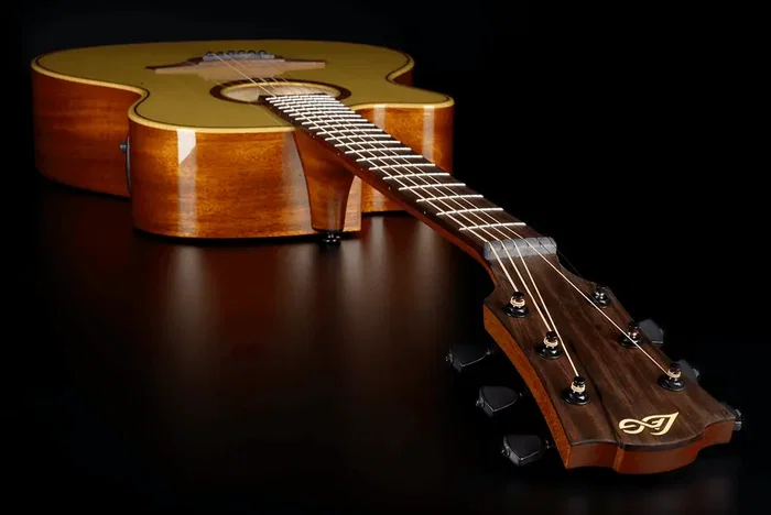 LAG Guitare électroacoustique Auditorium Tramontane 88 A/E Cutaway pour gaucher, table épicéa massif, caisse acajou, naturel, Stage Lâg