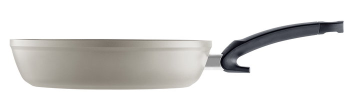Fissler 159-220-28-100/0 Ceratal Comfort - Poêle antiadhésive écologique 28 cm sans PFOA/PFAS, revêtement céramique, induction, manche ergonomique