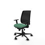 Chaise Alares Synchro 5 positions tissu Vert émeraude Maille Noir Base en nylon noir Accoudoir 1D Sans appui-tête Roulettes 65mm nylon