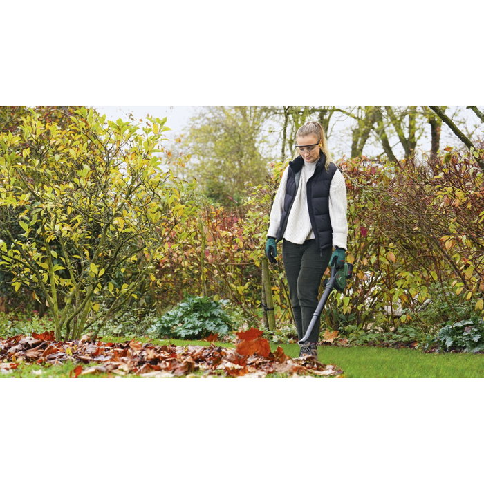 Bosch UniversalLeafBlower 18V-130 Bosch UniversalLeafBlower 18V-130