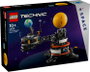 LEGO Technic 42179 La Planète Terre et la Lune en Orbite