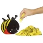 Fluffies Stuffiez Peluche ASMR Abeille ou Coccinelle Personnalisable - Rembourrage à Retirer pour Révéler un Nouveau Personnage et Créer un Objet Anti-Stress, 4 ans et plus