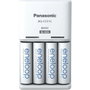 Panasonic K-KJ51MCD40E Chargeur de batterie avec 4 piles