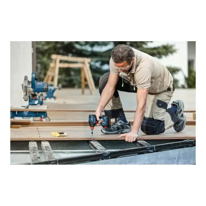 Bosch Professional - Boulonneuse Sans Fil GDX 18V-210 C - 210 Nm - 0-3400 cps/min - Avec 2 Batteries ProCORE18V 4.0Ah et Chargeur - Pour Usage Professionnel