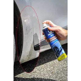 Michelin Nettoyant Goudron et Cambouis - Détachant pour Peinture, Jantes, Pare-chocs et Pièces Mécaniques