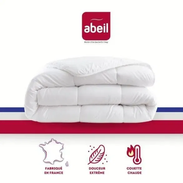 Abeil Couette Chaude Douceur Auvergnate 400 g/m² 140 x 200 cm 1 Personne - Enveloppe Microfibre Polyester - Lavable Machine - Fabriqué en France Abeil Couette Chaude Douceur Auvergnate 400 g/m² 140 x 200 cm 1 Personne - Enveloppe Microfibre Polyester - Lavable Machine - Fabriqué en France