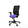 Chaise Zulema Synchro 3 positions tissu Violet Maille Noir Base en nylon noir Accoudoir 2D Sans appui-tête Roulettes 65mm nylon