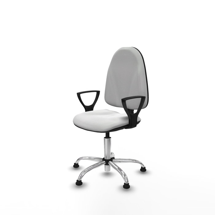 Chaise de bureau Algarra avec mécanisme de contact permanent de base, recouverte de tissu blanc. Équipée d'une base chromée, d'accoudoirs fixes et de butées
