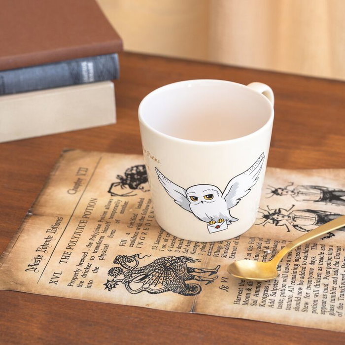 ERIK Tasse Harry Potter Hedwig 40 cl - Tasse premium avec le hibou Hedwig de la collection Harry Potter - Capacité : 40 cl