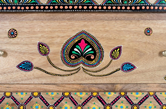 GINER Y COLOMER Commode en bois massif de manguier avec détails peints à la main - Design robuste naturel