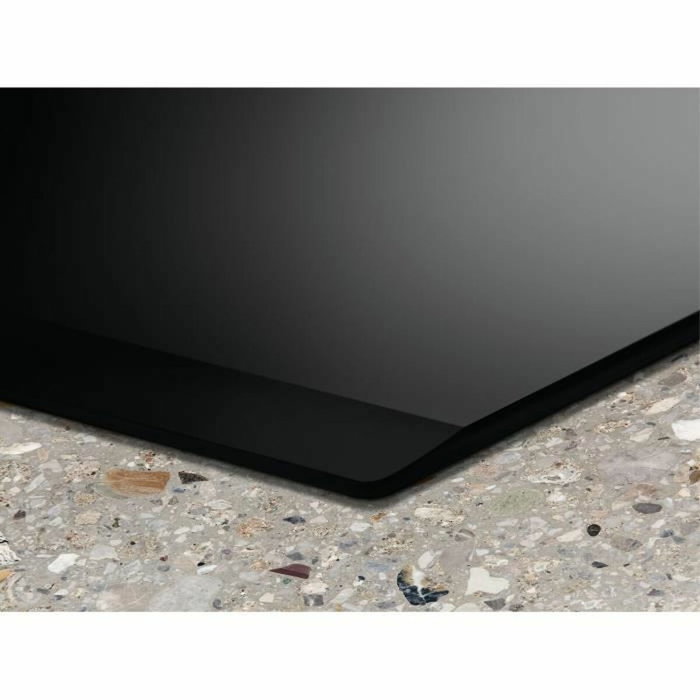 Electrolux LIR60430 Plaque à Induction 4 Foyers Noir Electrolux LIR60430 Plaque à Induction 4 Foyers Noir