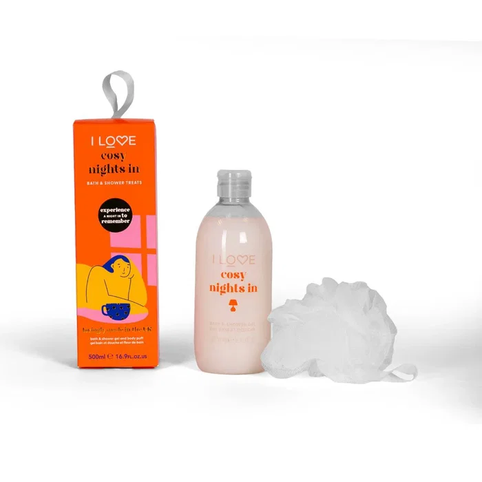 I Love Set Cosy Night's avec Gel Douche Hydratant 500 ml et Éponge de Bain I Love Set Cosy Night's avec Gel Douche Hydratant 500 ml et Éponge de Bain