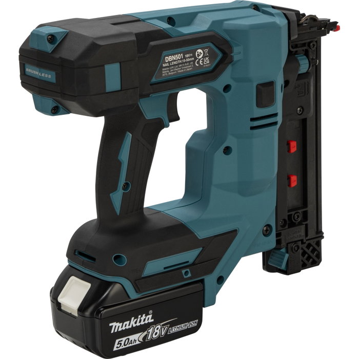 Makita DBN501RTJ Cloueuse à pointes sans fil 50 mm 18V