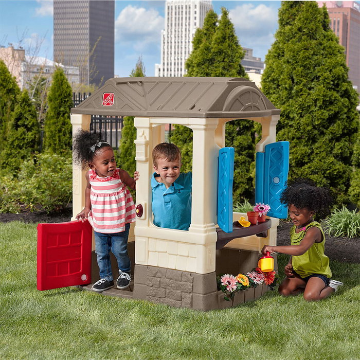 Step 2 Maison de jeux pour enfants Courtyard Cottage 118 x 100 x 83 cm