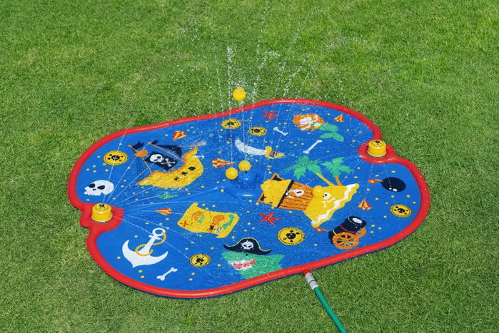 Bestway 52725 Tapis Gonflable avec Asperseurs Pirate 170x140 cm +2 Ans Jardin