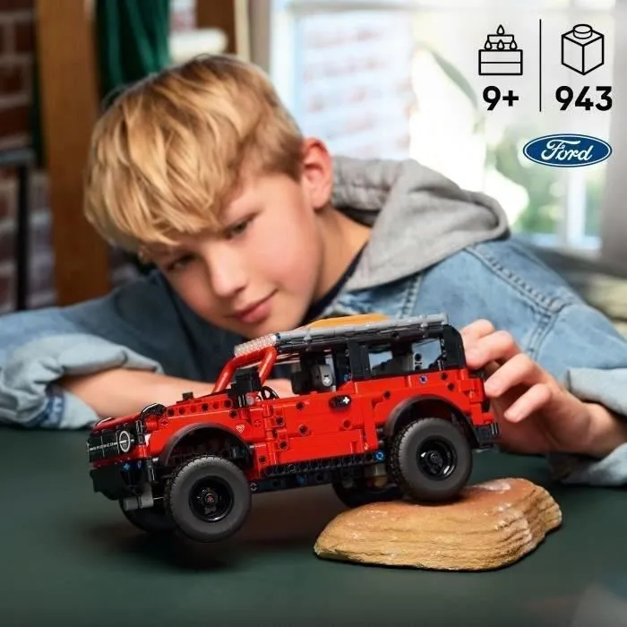 Lego Technic 42213 SUV Ford Bronco - Jeu de Construction Collector 943 Pièces avec Moteur V6 et Direction Fonctionnelle