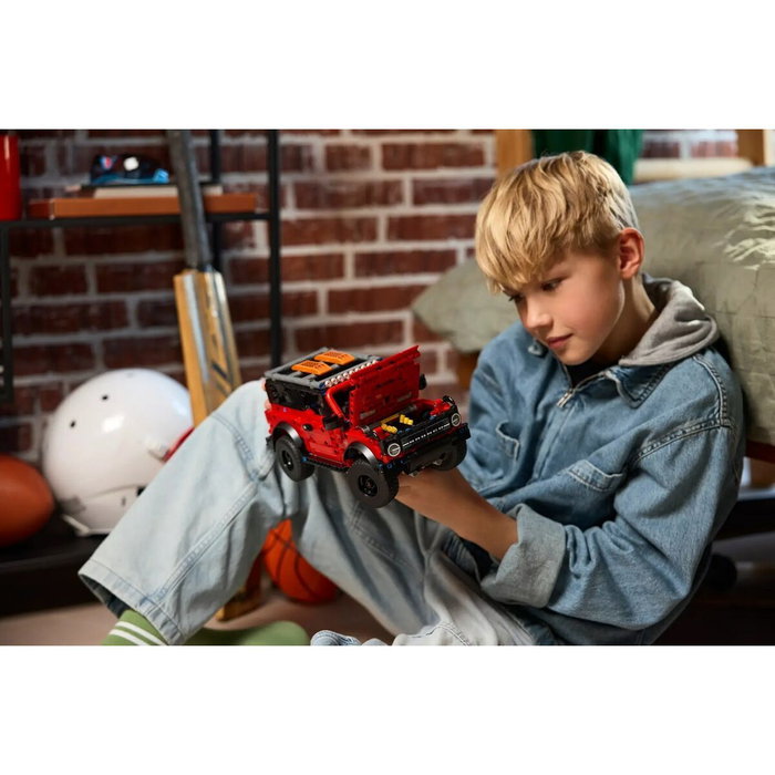 LEGO Technic Ford Bronco SUV 42213